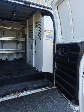 2018 GMC Savana Cargo Van - Automatic - Photo 17