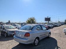 2003 Toyota Echo Sedan Low KM Fuel Efficient Vehicle Air Conditi - Photo 4