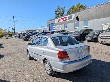 2003 Toyota Echo Sedan Low KM Fuel Efficient Vehicle Air Conditi - Photo 6