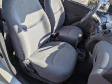2003 Toyota Echo Sedan Low KM Fuel Efficient Vehicle Air Conditi - Photo 10