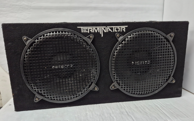 (N9750212) MTX Audio TNE212D Dual 12' Subwoofer