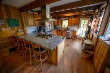Furnished 3-Bedroom Home with Solarium on 5 Acres - Photo 8