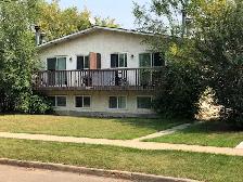 Amazing Find in Red Deer! 3 Bedrooms, 1 Bath!