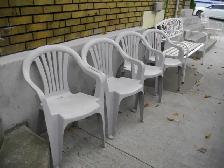 4 GARDEN CHAIRS