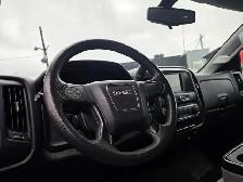 2018 GMC Sierra 1500 ELEVATION V8 BAS KM 4X4 GARANTIE 1 ANS - Photo 3