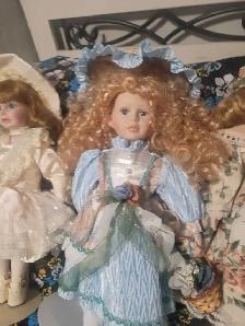 Porcelain Dolls - Photo 2