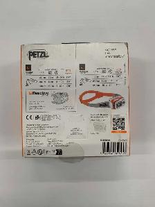 PETZL, Swift RL Rechargeable Headlamp with 900 Lumens & Automati - Photo 4
