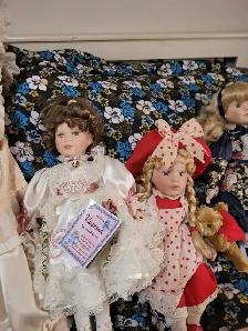 Porcelain Dolls for sale. - Photo 3