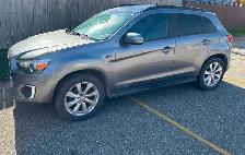 2015 Mitsubishi RVR GT -Leather/Panoramic Roof-Only 105000 kms - Photo 2