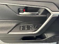 2024 Toyota RAV4 Prime SE AWD, BRANCHABLE, - Photo 15