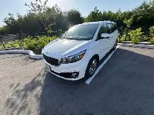 2017 Kia Sedona SXL  | Safety Certified | New Rear Brakes
