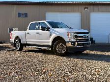 2020 Ford F-250- Gas - Crew Cab - Photo 3