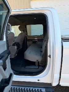 2020 Ford F-250- Gas - Crew Cab - Photo 8
