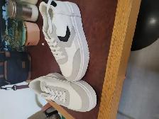 BRAND NEW LADIES RUNNING SHOES