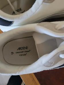 BRAND NEW LADIES RUNNING SHOES - Photo 2