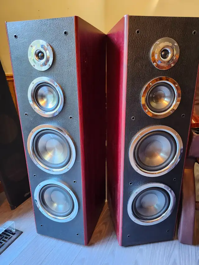 Ultra Audio Speaker Towers