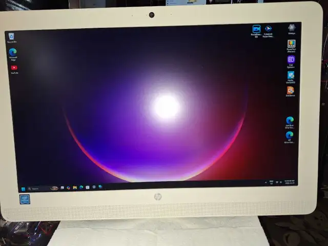 HP 110-469 (New in box) HP All-in-One-22-B009