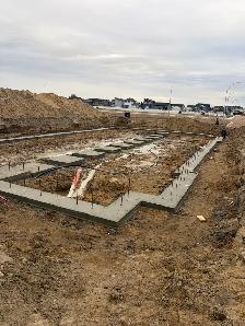 Construction Labourer (Entry-Level) – Full-Time / Seasonal - Photo 2