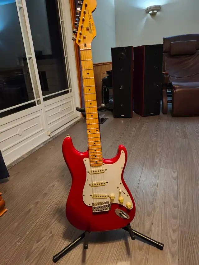Electric guitar for sale