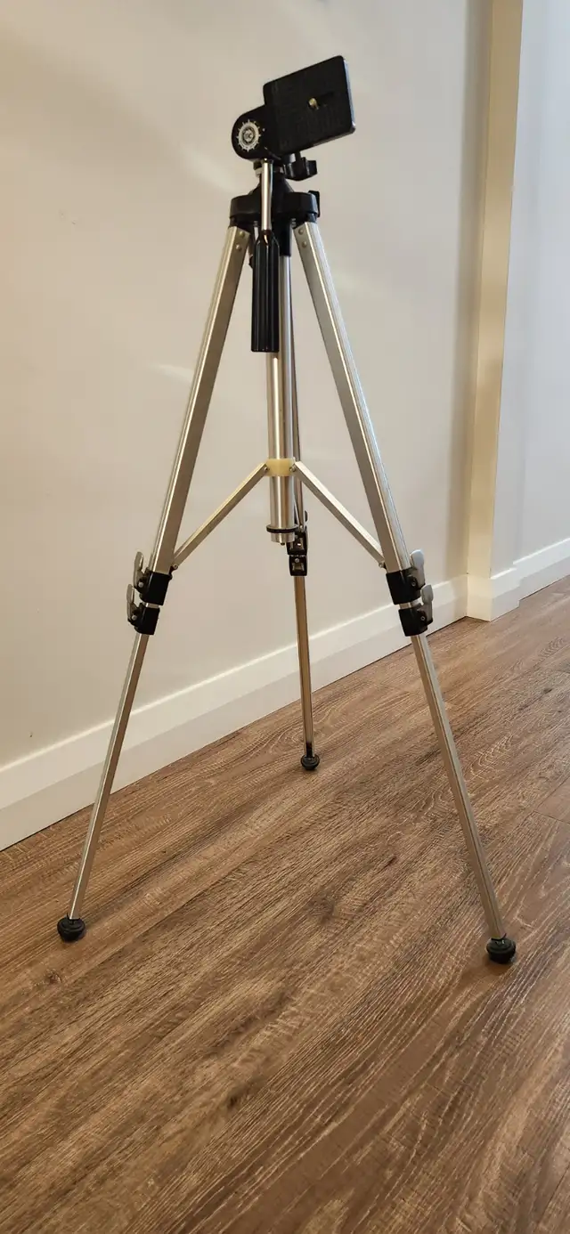 Professional Aluminum Tripod