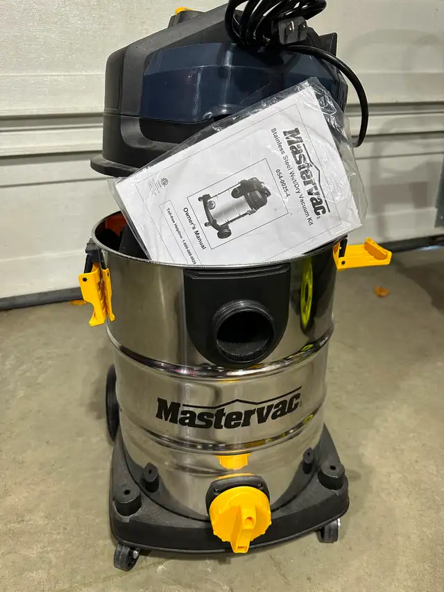 Mastercraft Stainless Steel Shop Vac - 4 HP, 6.5 Gallon capacity