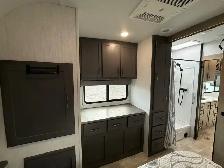 2023 Grand Design Momentum 32 G! SAVE THOUSANDS! $54995! - Photo 22