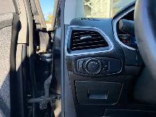 2016 Ford Edge SEL V6 AWD - Photo 22