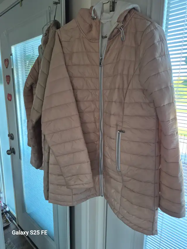 YOUNG LADIES JACKET FOR SALE