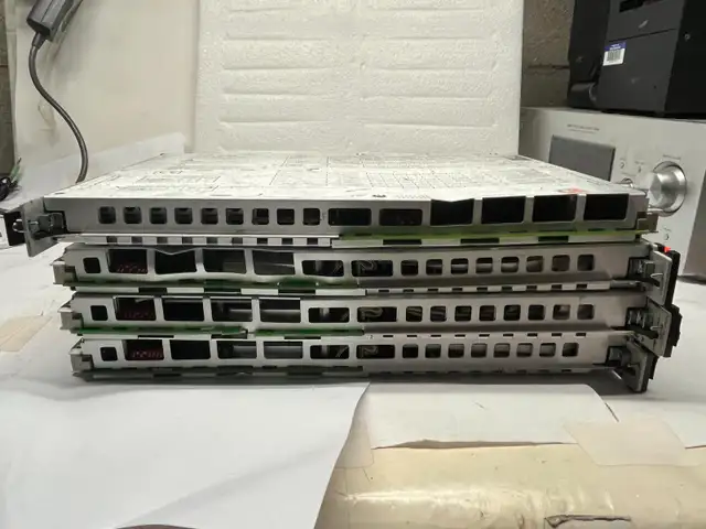 4X VXI Technology / Agilent / HP VT1432A