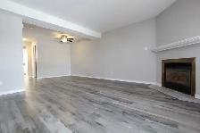 Lovely 2 Bdm/1.5 Bth Upper Unit Terrace Home, Orleans, Jan 1 - Photo 3