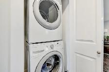 #8891- 3 Bed/1 Bath upper with as garage $2600 h/w/p included - Photo 11