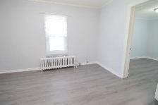 19 Dain Ave, Welland - Alll Inclusive 1 Bed   Den Main Unit - Photo 6