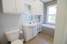 19 Dain Ave, Welland - Alll Inclusive 1 Bed   Den Main Unit - Photo 15