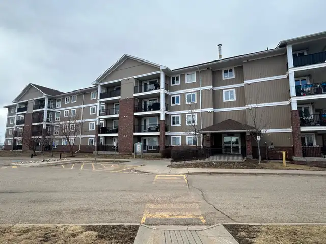 409-248B Grosbeak Way