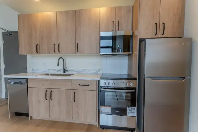 Unit 204 - 11 Robert St - 1 Bedroom 1 Bathroom