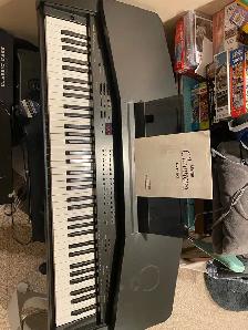 Yamaha Clavinova CVP-20 - Photo 2
