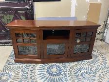Entertainment Unit - Photo 3