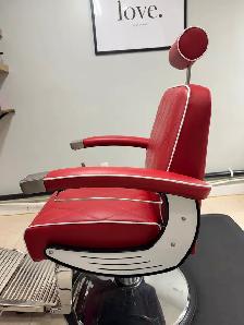 Fully Equipped Salon for .Rent | Private Entrance - Photo 3