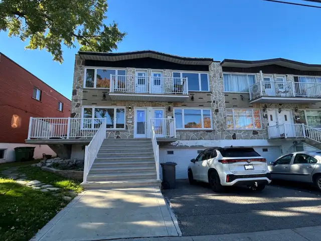 Grand 5 ½ à Anjou | 3 chambres | Garage, stationnement et cour.
