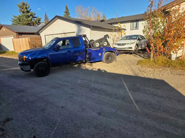 Calgary Tow Truck