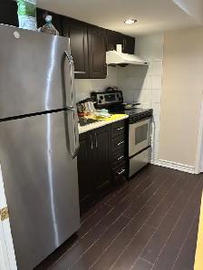 Small one bedroom basement apt. In Vaughan - Photo 2