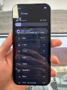 Amazing Deal! Google Pixel 10-128gb! - Photo 4