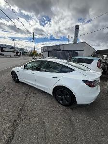 Tesla modèle 3 2023 - Photo 10
