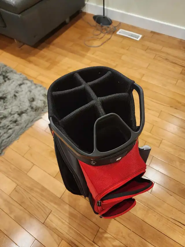 Taylormade cart bag