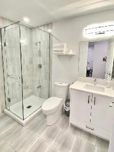 Modern 2-Bedroom, 2-Bathroom Condo in Niagara Falls - Photo 7