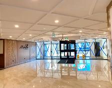 Modern 2-Bedroom, 2-Bathroom Condo in Niagara Falls - Photo 10