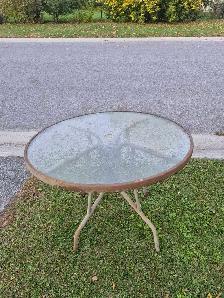 FREE PATIO TABLE!