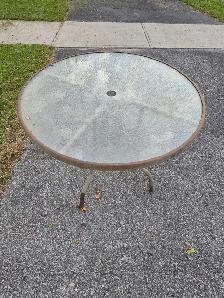 FREE PATIO TABLE! - Photo 3