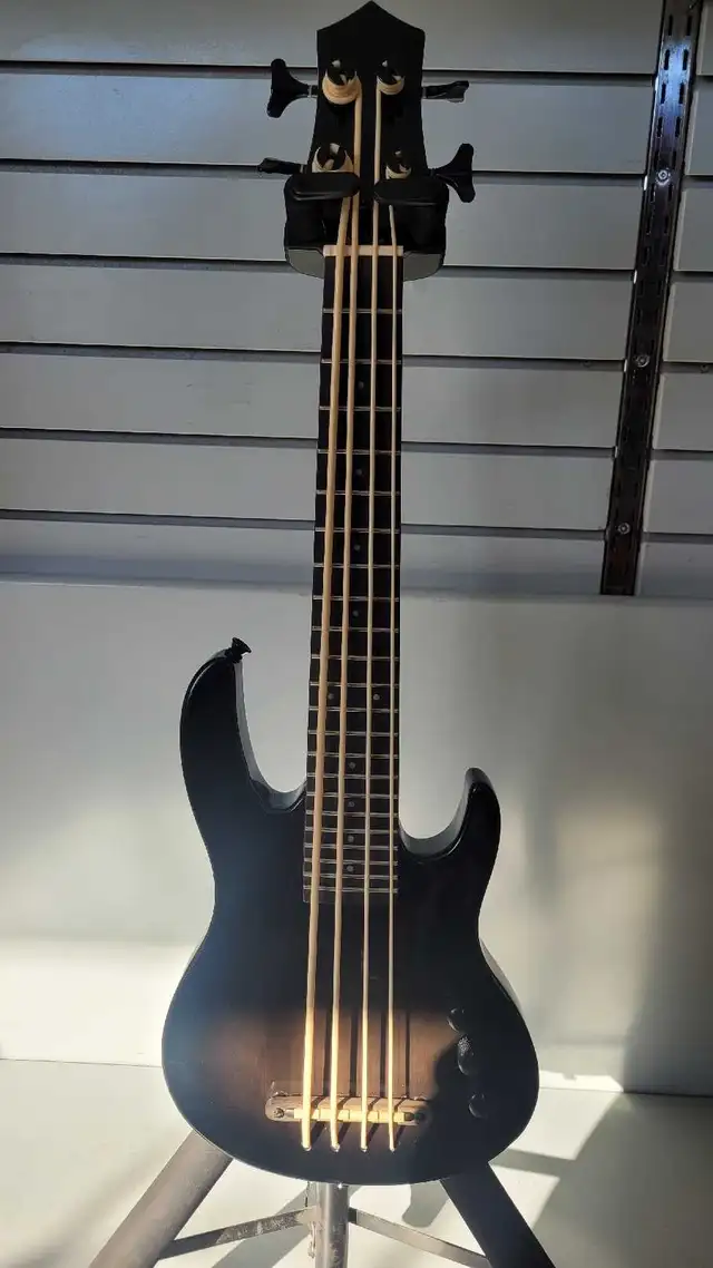 Musoo 4 String Ukulele Bass (31792543)