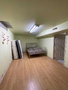 1 - 2 Bedroom Basement for rent near Sheridan College - Photo 3